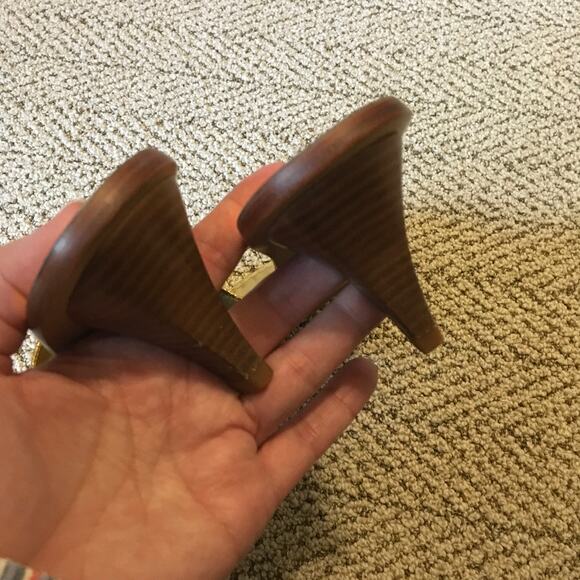 Tory Burch Gold Aerin Heeled Slide 8M - Picture 6 of 10